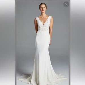 Anne Barge Lana Gown